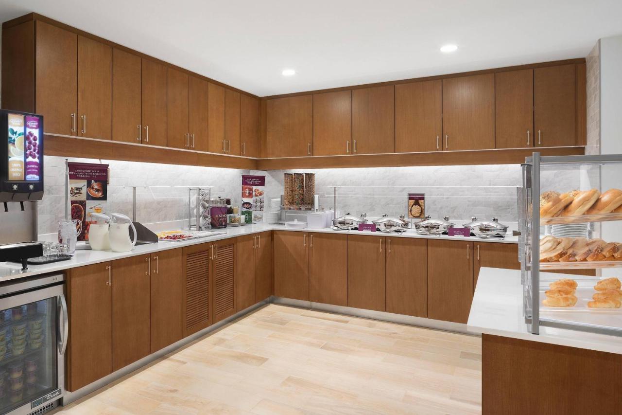 Residence Inn By Marriott Stamford Downtown Bagian luar foto