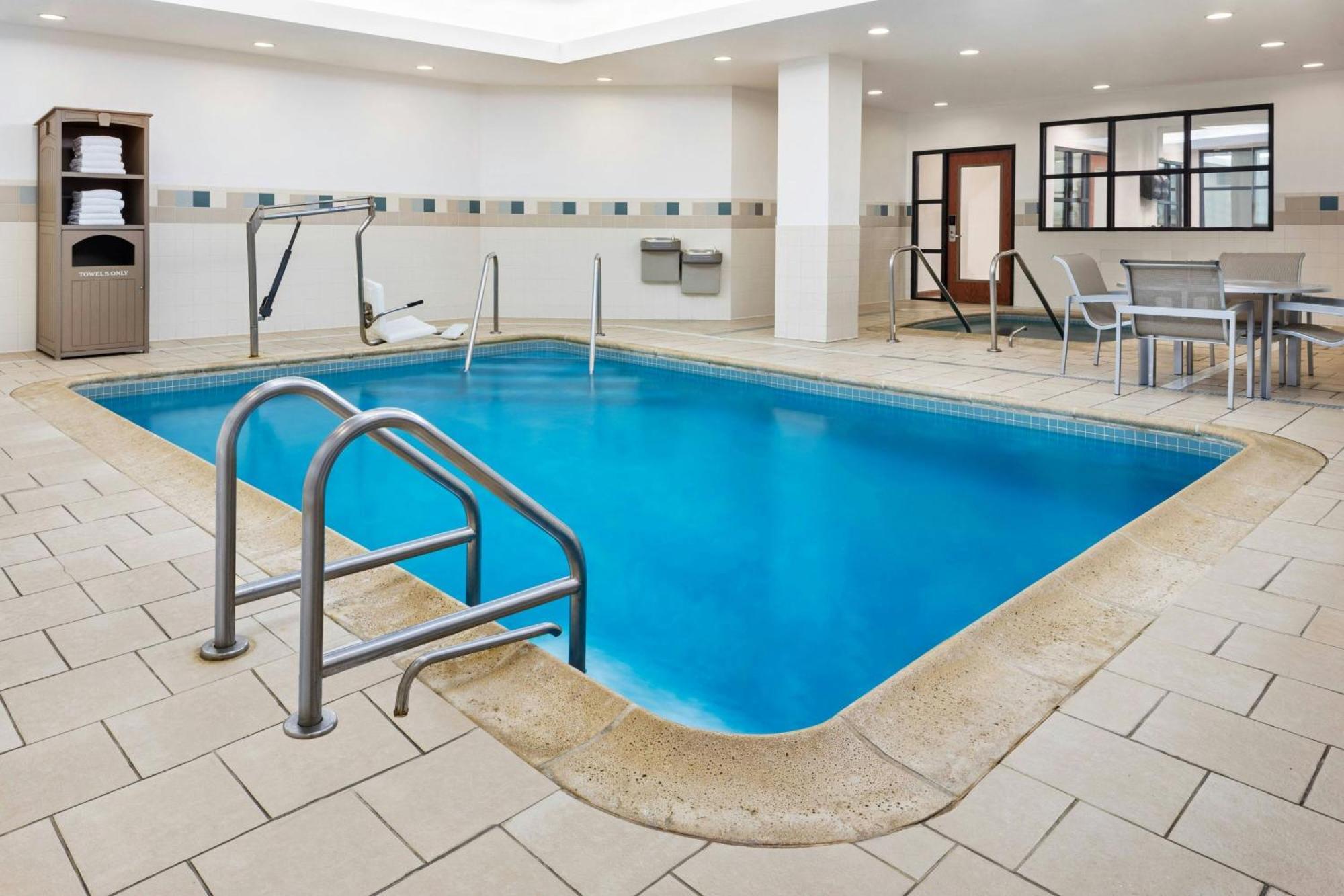 Residence Inn By Marriott Stamford Downtown Bagian luar foto